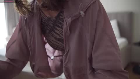 Danielle online show from September 9, 8:03 am