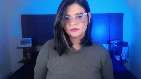 daniellerain online show from March 8, 4:23 am