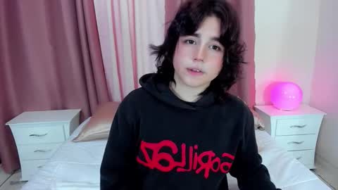 Danielle  online show from December 1, 12:43 pm