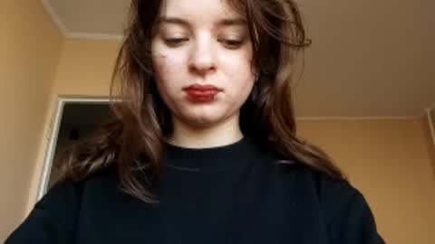 Snapshot of daniellevaulet chatting on October 30, 7:32 am Mia online show from October 30, 7:32 am