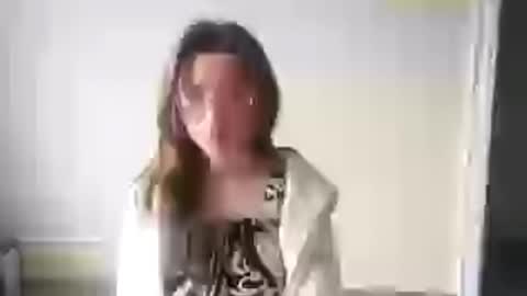 Snapshot of daniellevaulet chatting on February 15, 7:16 am Mia online show from February 15, 7:16 am