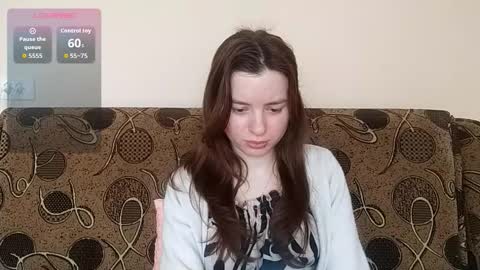 Snapshot of daniellevaulet chatting on March 2, 7:15 am Mia online show from March 2, 7:15 am