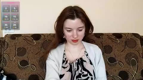 Snapshot of daniellevaulet chatting on March 16, 7:23 am Mia online show from March 16, 7:23 am