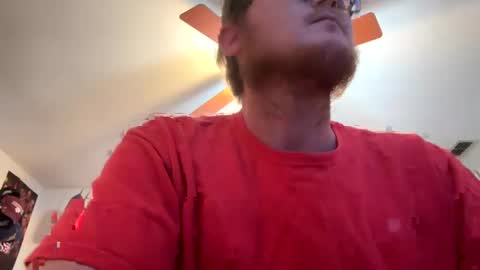 Snapshot of danielp_mod_cb chatting on March 3, 9:26 pm Daniel    y. online show from March 3, 9:26 pm