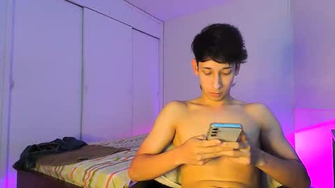 Daniel online show from December 22, 1:35 am