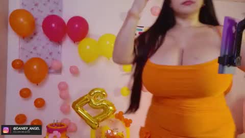 Hi Im Daniela online show from November 4, 12:43 am