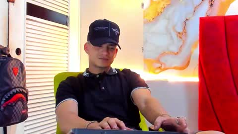 Dani online show from December 18, 3:56 am