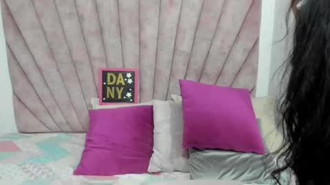 Snapshot of daniibelluci chatting on January 19, 3:16 pm DaniiBelluci online show from January 19, 3:16 pm