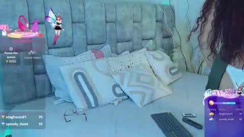 daninianderson online show from March 19, 4:27 am