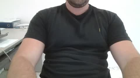 Snapshot of danioli614 chatting on October 28, 8:44 pm Dani Oli online show from October 28, 8:44 pm