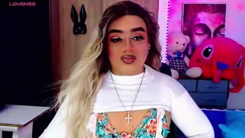 danipein online show from October 22, 11:10 am