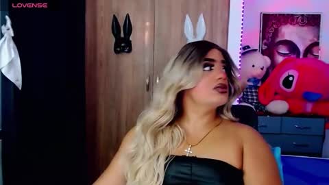 danipein online show from October 24, 9:55 pm