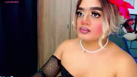 danipein online show from January 15, 6:40 am