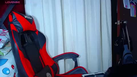 danisabrownn online show from November 27, 12:18 pm