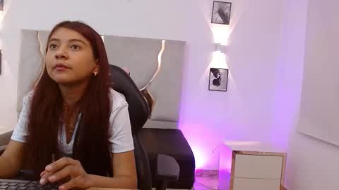 Danivilix Tay online show from October 6, 6:16 pm