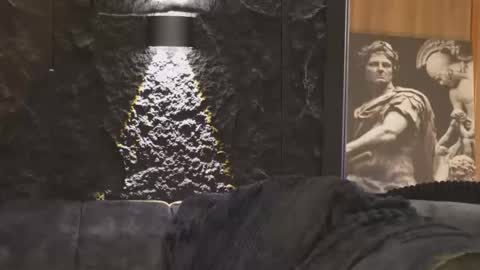 Dann saenz online show from October 27, 4:05 am