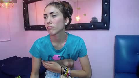 danna7cute online show from April 11, 9:19 pm