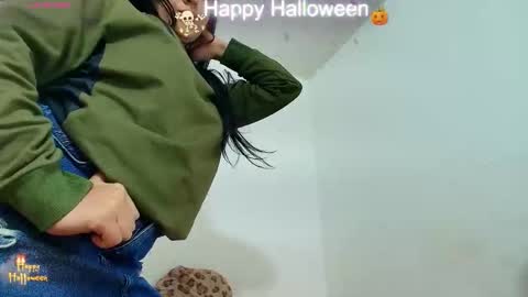 Snapshot of danna_1111 chatting on October 30, 2:40 pm danna online show from October 30, 2:40 pm