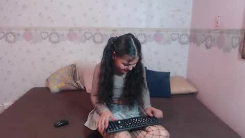 Snapshot of danna_luz1 chatting on February 21, 11:44 am Luz online show from February 21, 11:44 am