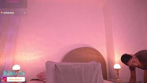 Danna Berlin  online show from November 25, 7:25 pm