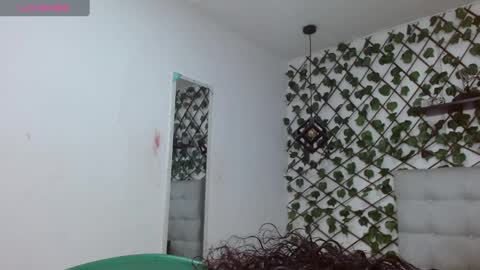 dannaberlin_0 online show from January 11, 12:18 pm