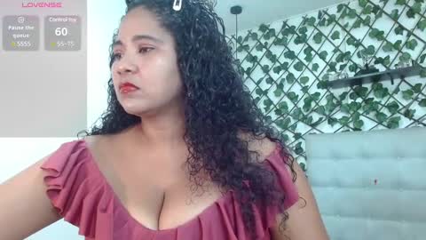 dannaberlin_0 online show from January 24, 1:14 pm