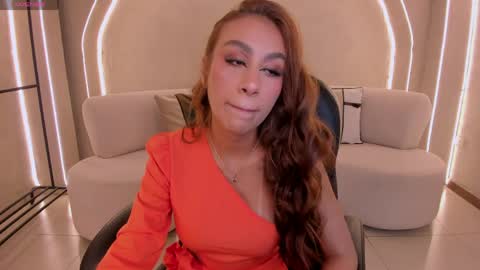 Snapshot of dannacruz_ chatting on April 21, 1:42 am Danna Cruz online show from April 21, 1:42 am