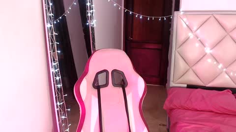 Dannamunoz130 online show from December 28, 12:45 pm