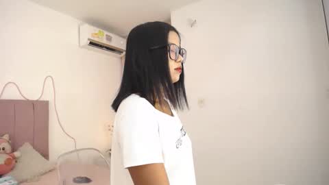 dannagabriella online show from March 29, 8:09 pm