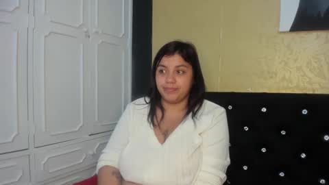 Snapshot of dannagarza chatting on February 11, 7:54 am Danna Garza online show from February 11, 7:54 am