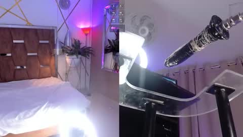 Danna online show from March 10, 2:33 pm