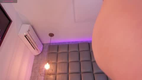 Danna online show from April 4, 11:51 am