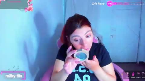 Snapshot of danni_milk69 chatting on July 15, 8:14 pm danni_milk69 online show from July 15, 8:14 pm