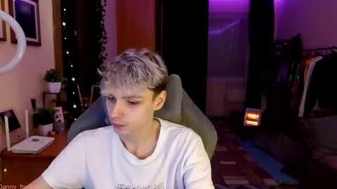 Daniel online show from February 25, 3:10 pm