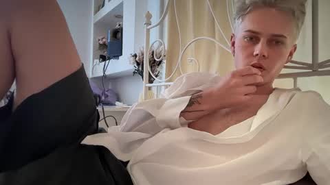 danny online show from October 18, 12:39 pm