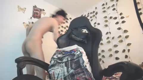 danny_phantom_09 online show from March 9, 6:34 pm