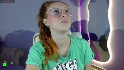 Danny online show from December 11, 1:26 am