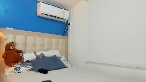 Danny online show from December 22, 1:57 am