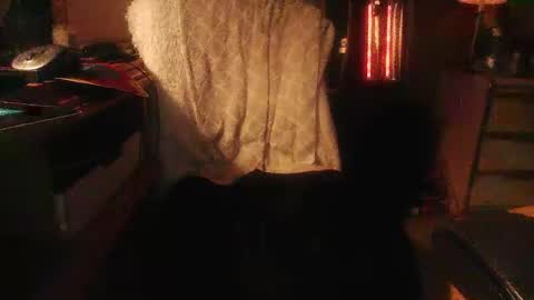 Danielle online show from March 19, 3:27 pm