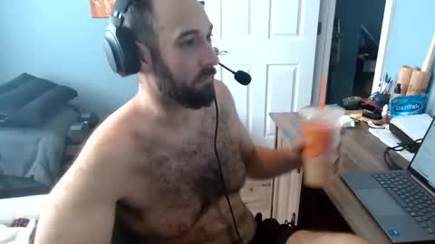 dannyboyx69 online show from May 22, 1:39 pm
