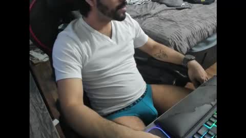 Snapshot of dannydusk chatting on February 27, 4:45 am Danny online show from February 27, 4:45 am