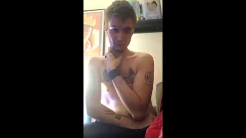 Snapshot of dannythealt chatting on May 26, 4:03 pm dannythealt online show from May 26, 4:03 pm