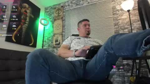 dante_bellini online show from April 15, 2:24 pm