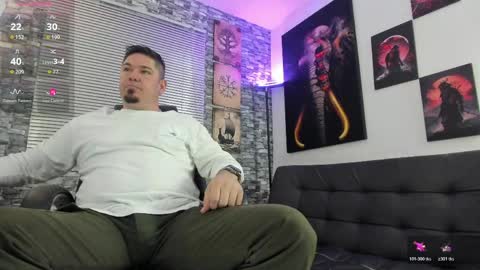 Snapshot of dante_bellini chatting on May 10, 2:22 pm dante_bellini online show from May 10, 2:22 pm