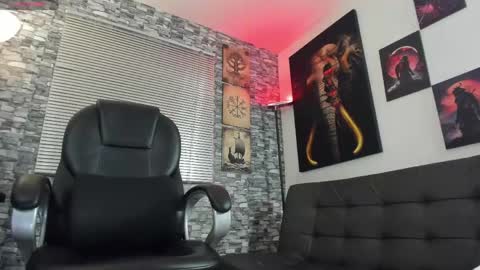 Snapshot of dante_bellini chatting on May 11, 2:45 pm dante_bellini online show from May 11, 2:45 pm