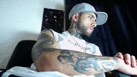 dante_d_angelo_ online show from October 14, 10:54 pm