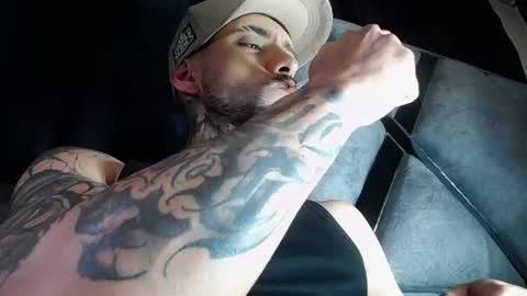 Snapshot of dante_d_angelo_ chatting on August 9, 11:20 pm dante_d_angelo_ online show from August 9, 11:20 pm