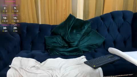 Dante Fox online show from December 17, 4:12 am