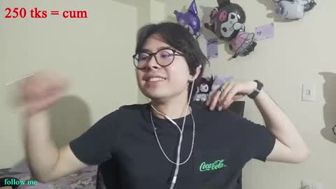 Snapshot of dante_gothic chatting on May 22, 1:02 am dante_gothic online show from May 22, 1:02 am