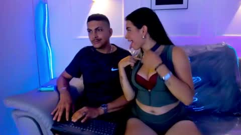 Snapshot of dante_mia chatting on June 16, 4:37 am dante_mia online show from June 16, 4:37 am